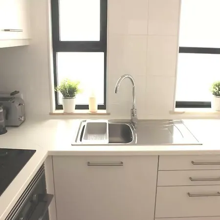 Lovely In The Center Of Apartment *