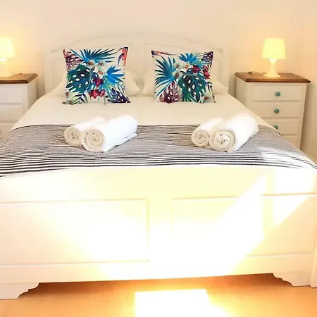Lovely In The Center Of Apartment *
