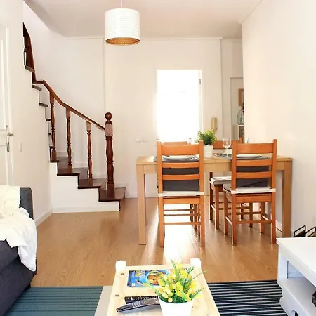 Apartment Lovely In The Center Of *